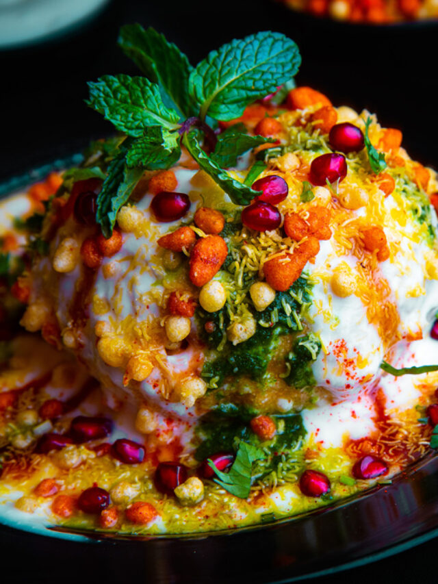 8 Must try Mouth-watering Indian Snacks