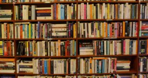 New Criticism: A Critical Approach New Criticism